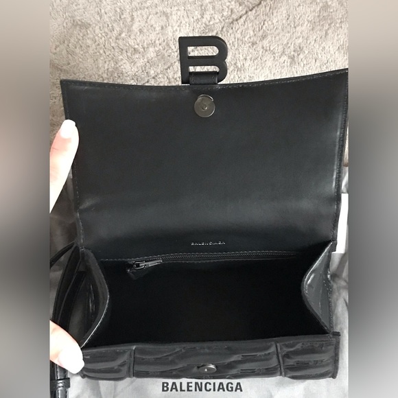 BALENCIAGA High Frequency Hourglass Top Handle Bag - Picture 14 of 15
